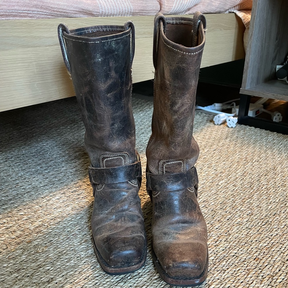 FRYE boots